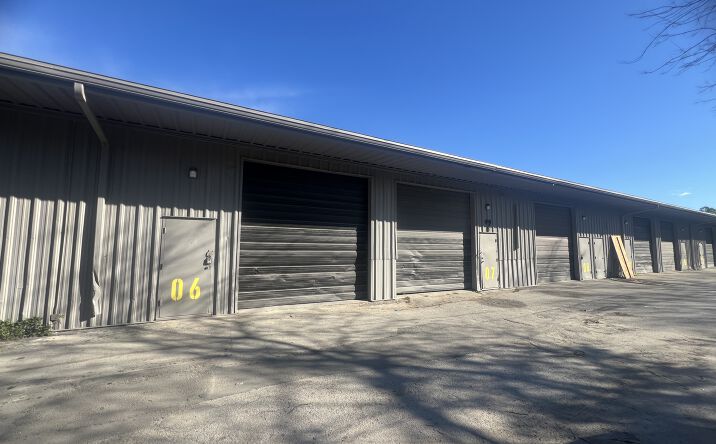 Pictures of Industrial property located at 3033 NE 19th Dr, Gainesville, FL 32609 for sales - image #1