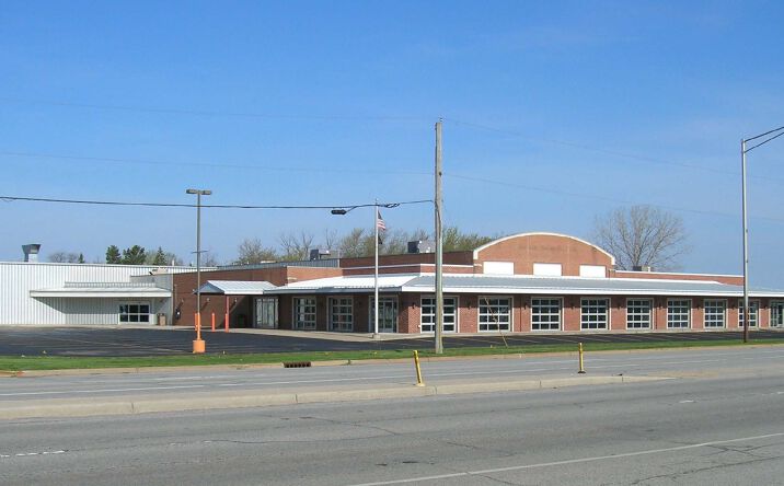 Pictures of Retail, Office, Industrial property located at 10350 Calumet Ave, Munster, IN 46321 for sales - image #1