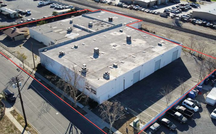 Pictures of Industrial property located at 16641 Orange Way, Fontana, CA 92335 for sales - image #1