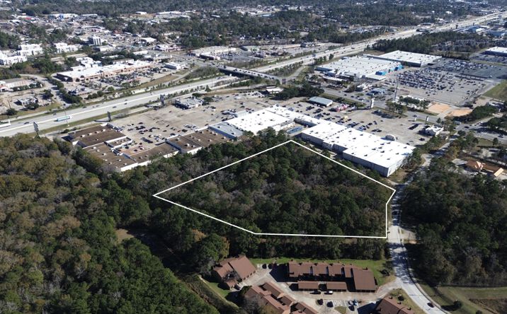 Pictures of Land property located at Westview Blvd, Conroe, TX 77304 for sales - image #1