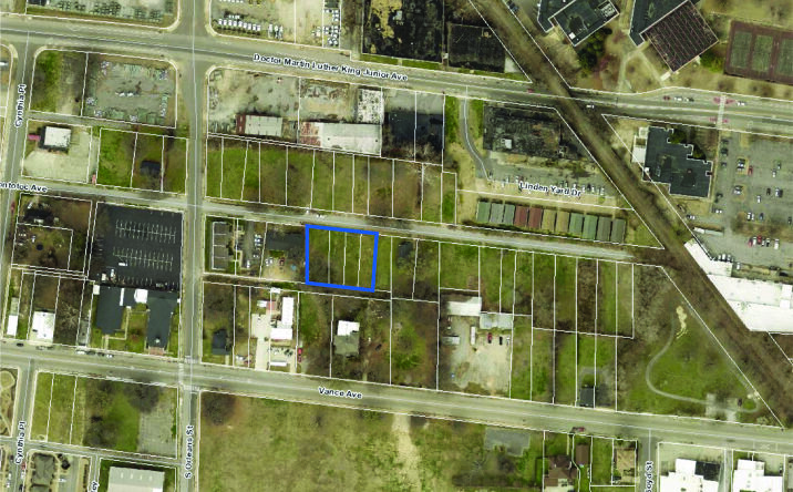 Pictures of Land property located at 679 E Pontotoc Ave, Memphis, TN 38126 for sales - image #1