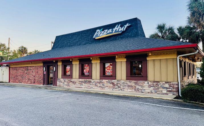 Pictures of Retail property located at 1403 N Woodland Blvd, DeLand, FL 32720 for sales - image #1