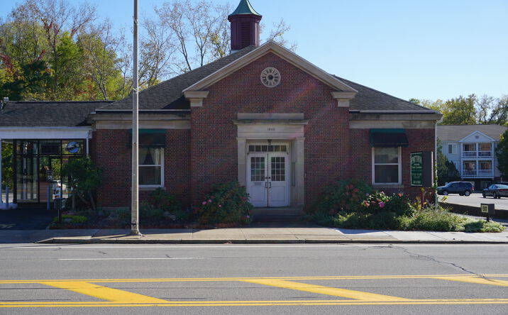 Pictures of Hospitality, Retail, Special Purpose property located at 1843 Penfield Rd, Penfield, NY 14526 for sales - image #1