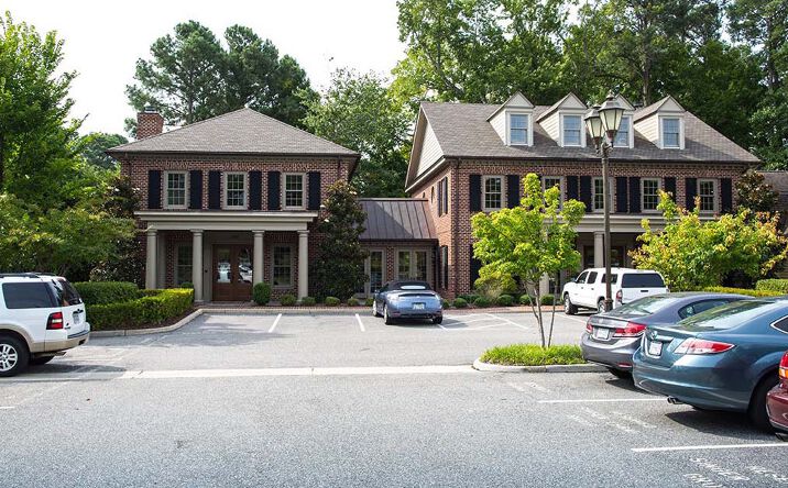 Pictures of Office property located at 1207 Laskin Rd, Virginia Beach, VA 23451 for sales - image #1