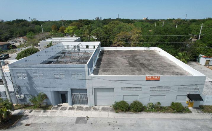 Pictures of Office, Industrial property located at 5110 NW 2nd Ave, Miami, FL 33127 for sales - image #1