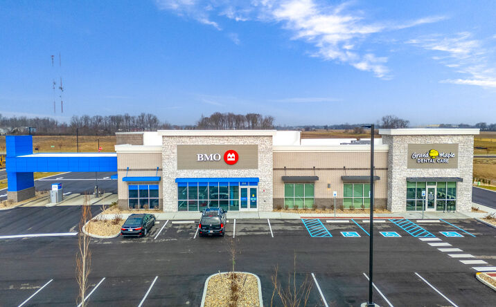 Pictures of Retail property located at 253 W Tournament Trl, Westfield, IN 46074 for sales - image #1
