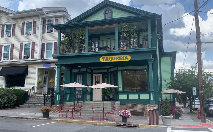 Pictures of Mixed Use, Multifamily, Retail property located at 25 Leigh St, Clinton, NJ 08809 for sales - image #1