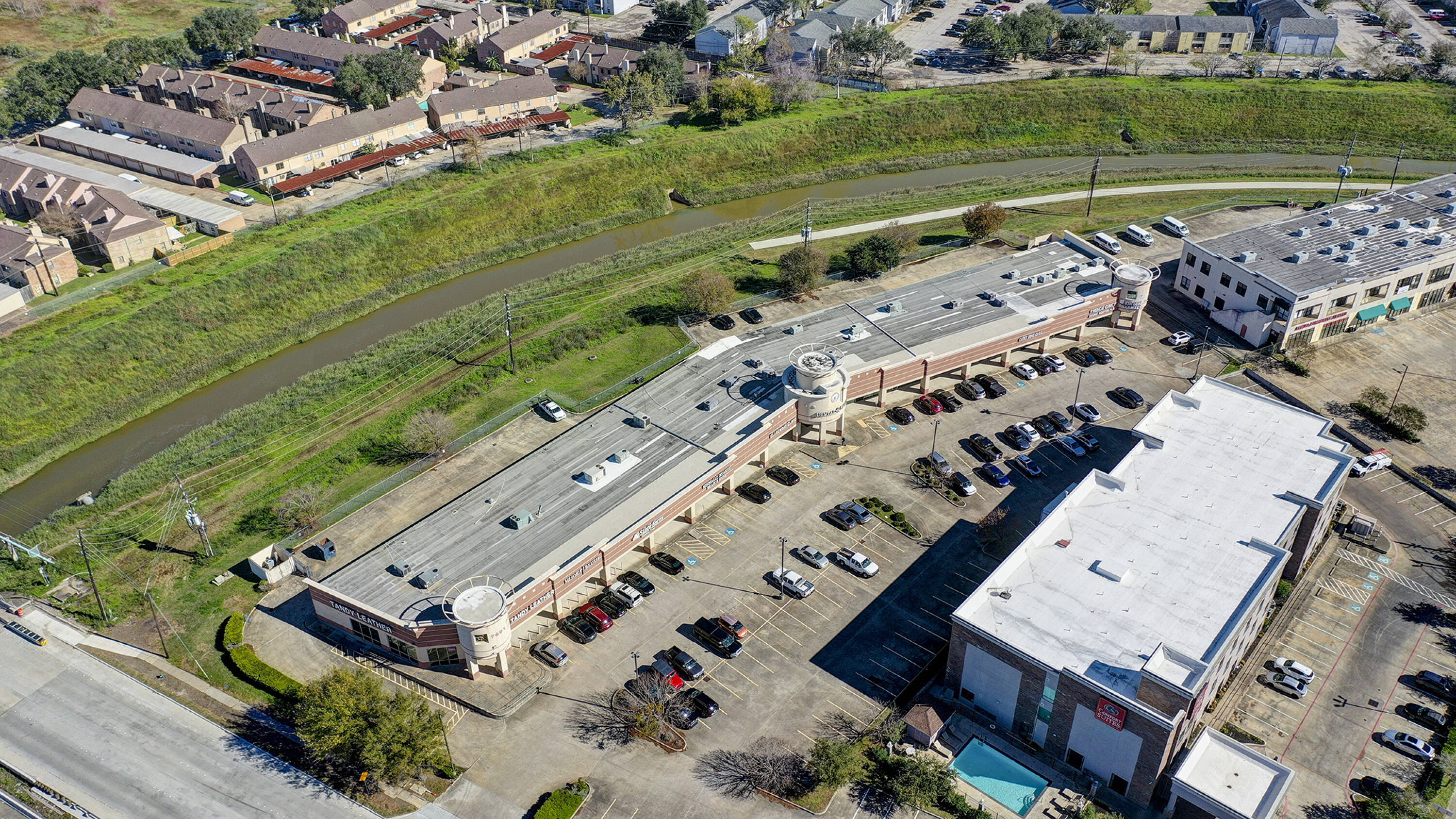 7601 West Sam Houston Parkway