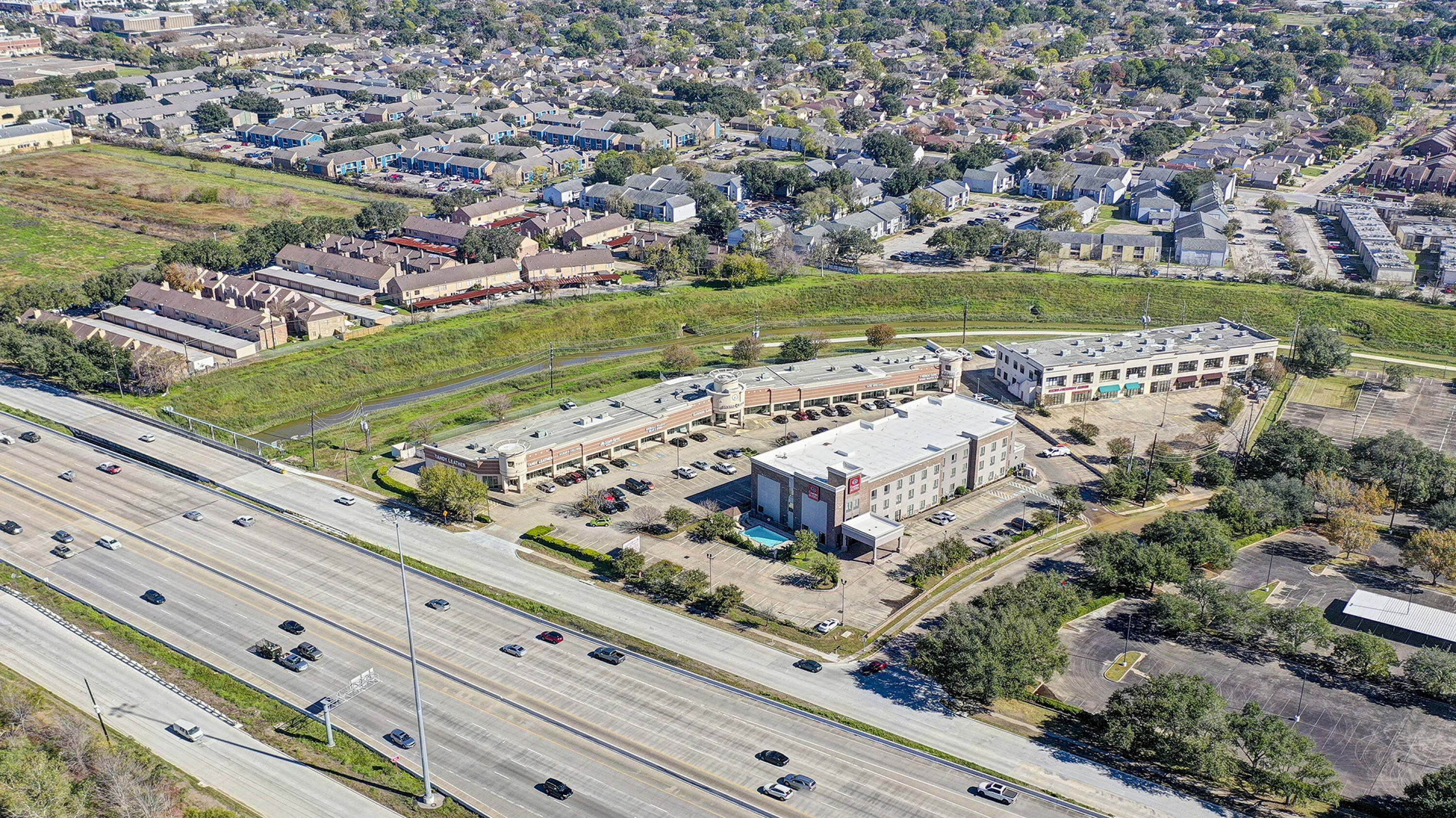 7601 West Sam Houston Parkway