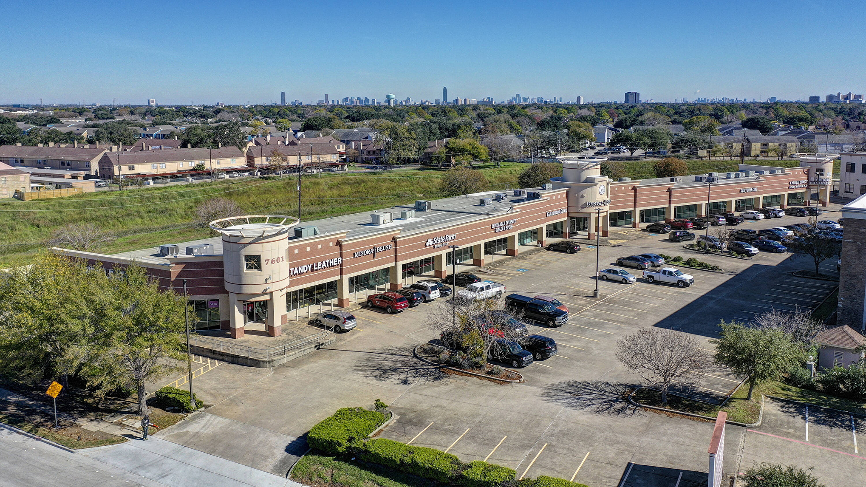 7601 West Sam Houston Parkway