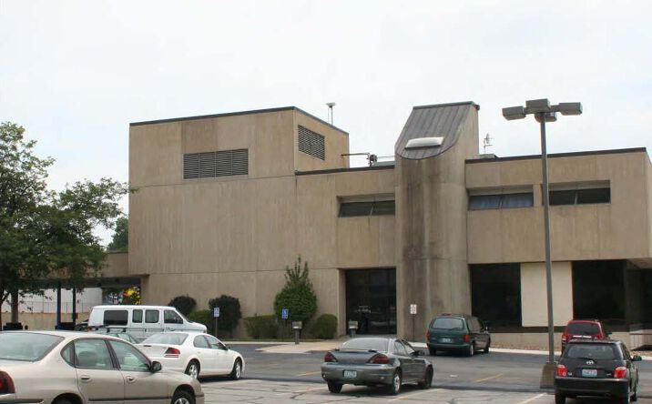 Pictures of Office property located at 3640 S Noland Rd, Independence, MO 64055 for sales - image #1