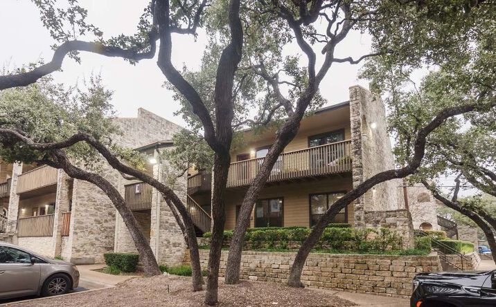 Pictures of Office property located at 4131 Spicewood Springs Rd, Austin, TX 78759 for sales - image #1