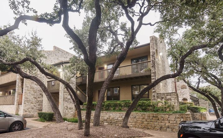 Pictures of Office property located at 4131 Spicewood Springs Rd, Austin, TX 78759 for sales - image #1