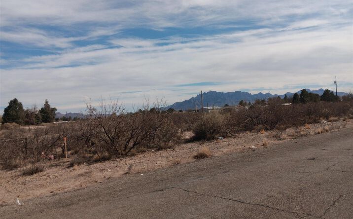 Pictures of Land property located at 00 S Saddler St Street, Deming, NM 88030 for sales - image #1