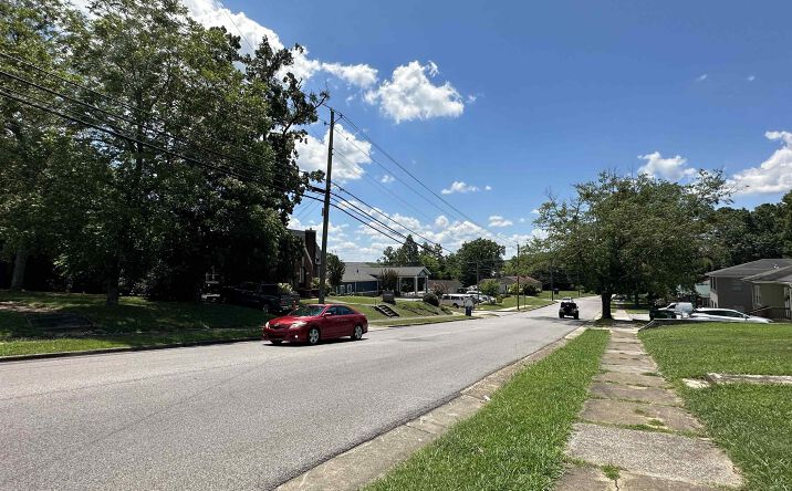 Pictures of Land property located at 705 S South 4th Street, Gadsden, AL 35901 for sales - image #1