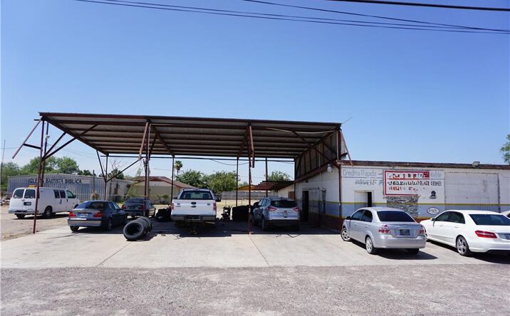 Pictures of Retail, Office, Industrial property located at 842 E Grant Street, Roma, TX 78584 for sales - image #1
