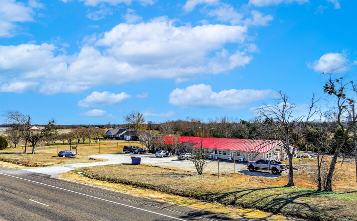 Pictures of Business for Sale, Hospitality, Special Purpose property located at 3402 Goodnight Blvd, Wills Point, TX 75169 for sales - image #1