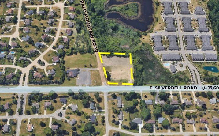 Pictures of Land property located at 512 E Silverbell Rd, Lake Orion, MI 48360 for sales - image #1