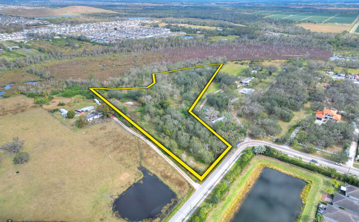 Pictures of Land, Mobile Home Park property located at 11038 Bill Tucker Rd, Wimauma, FL 33598 for sales - image #1