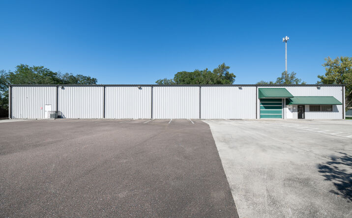 Pictures of Industrial, Mixed Use property located at 4722 Wesconnett Blvd, Jacksonville, FL 32210 for sales - image #1