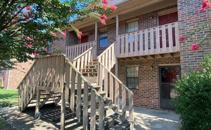 Pictures of Multifamily property located at 1816 Glenn Street SW, Decatur, AL 35603, 1809 Windover Pl SW, Decatur, AL 35603, 1803 Graymont Ln SW, Decatur, AL 35603, 202 Somerville Rd SE, Decatur, AL 35601 for sales - image #1