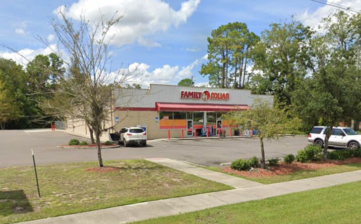 Pictures of Retail property located at 520 N University Ave, Archer, FL 32618 for sales - image #1