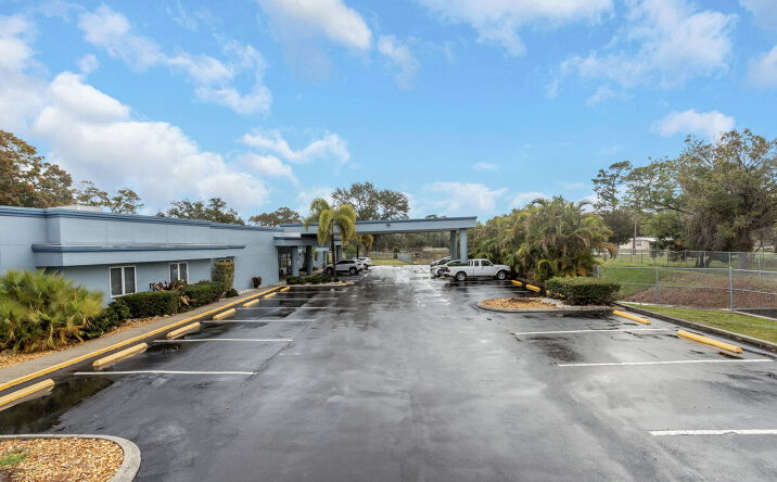 Pictures of Office property located at 7641 66th St N, Pinellas Park, FL 33781 for sales - image #1
