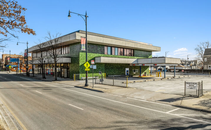 Pictures of Retail property located at 3515 Irving Park Rd, Chicago, IL 60618 for sales - image #1