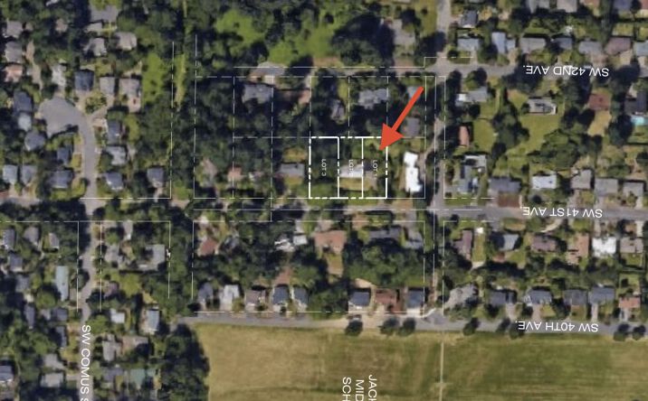 Pictures of Land property located at 10645-B SW 41st Ave, Portland, OR 97219 for sales - image #1