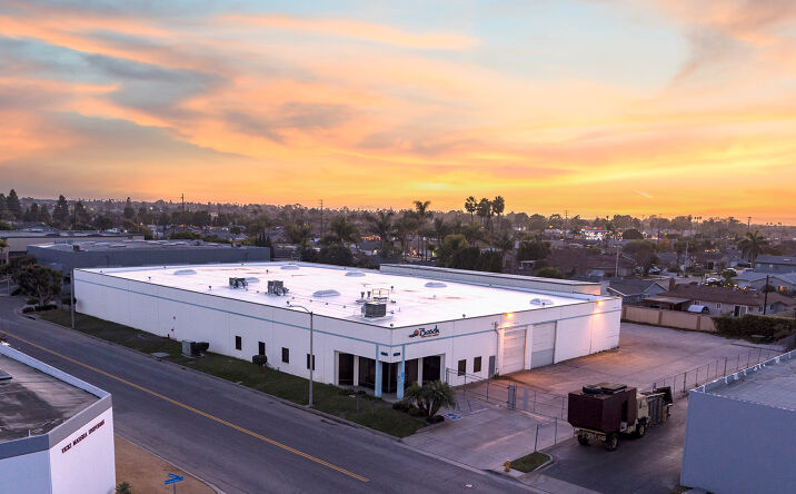Pictures of Industrial property located at 15881 Chemical Ln, Huntington Beach, CA 92649 for sales - image #1