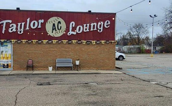 Pictures of Retail property located at 25955 Ecorse Rd, Taylor, MI 48180 for sales - image #1