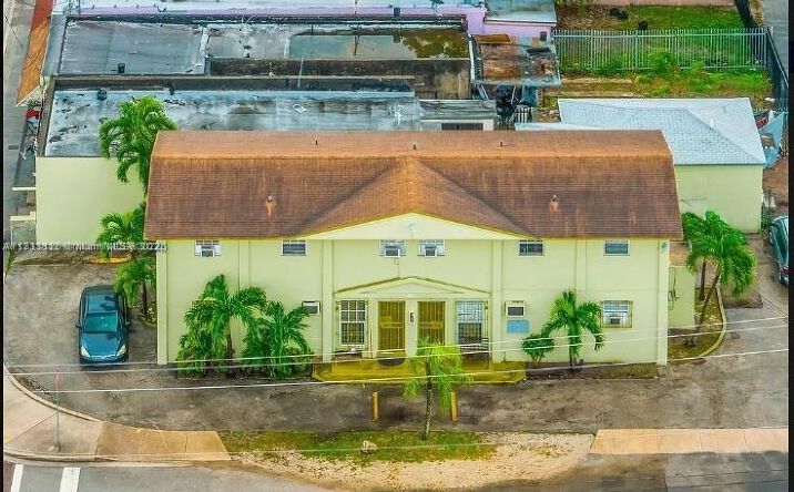 Pictures of Multifamily property located at 1500 NW 69th Ter, Miami, FL 33147 for sales - image #1