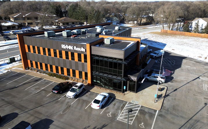 Pictures of Retail, Office, Special Purpose property located at 2677 Bunker Lake Blvd NW, Andover, MN 55304 for sales - image #1