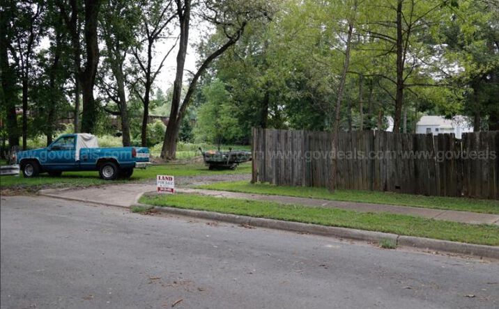 Pictures of Land property located at S Louisiana St, Little Rock, AR undefined, 809 E St, North Little Rock, AR 72114 for sales - image #1