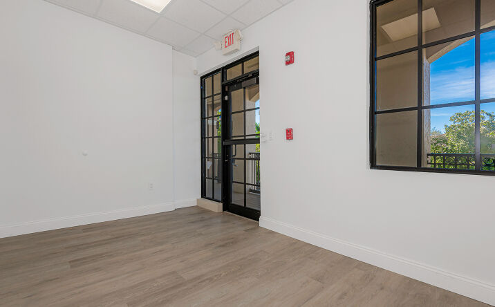 Pictures of Office property located at 7301 Wiles Rd, Coral Springs, FL 33067 for sales - image #1