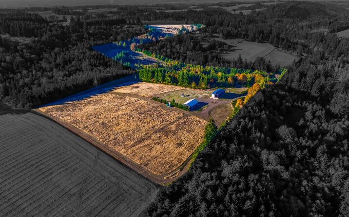 Pictures of Mixed Use, Mobile Home Park property located at 17494 Powers Creek Loop Rd NE, Silverton, OR 97381 for sales - image #1