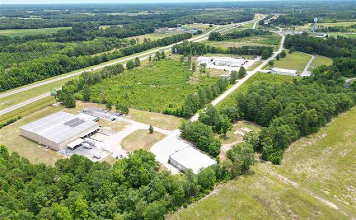 Pictures of Land property located at 6.6 Acres Corporation Road, Darlington, SC 29532 for sales - image #1