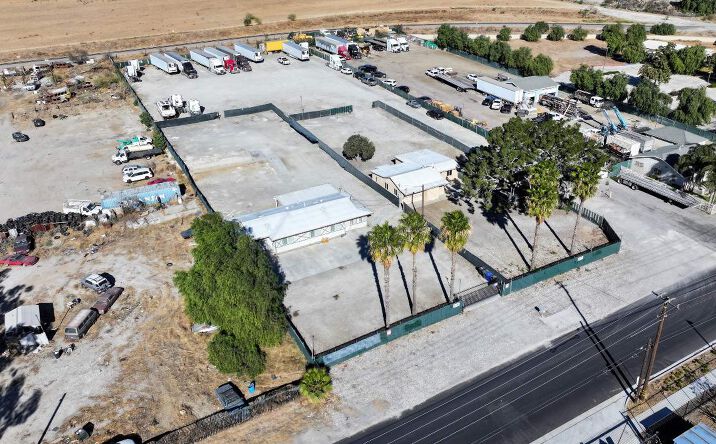 Pictures of Office, Land property located at 2673 & 2685 Avalon St, Jurupa valley, CA 92509 for sales - image #1