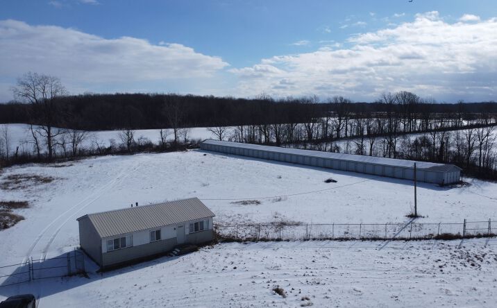 Pictures of Self Storage property located at 65600 Gratiot Ave, Lenox, MI 48050 for sales - image #1