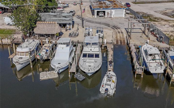 Pictures of Special Purpose property located at 17671 + 17681 San Carlos Boulevard, Fort Myers Beach, FL 33931 for sales - image #1