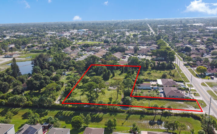 Pictures of Land property located at 3716 Elaine Dr, Greenacres, FL 33463 for sales - image #1