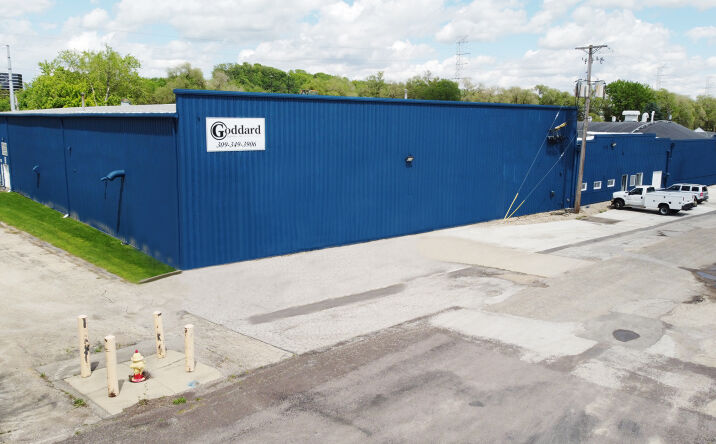 Pictures of Industrial property located at 215 Taylor St, East Peoria, IL 61611 for sales - image #1
