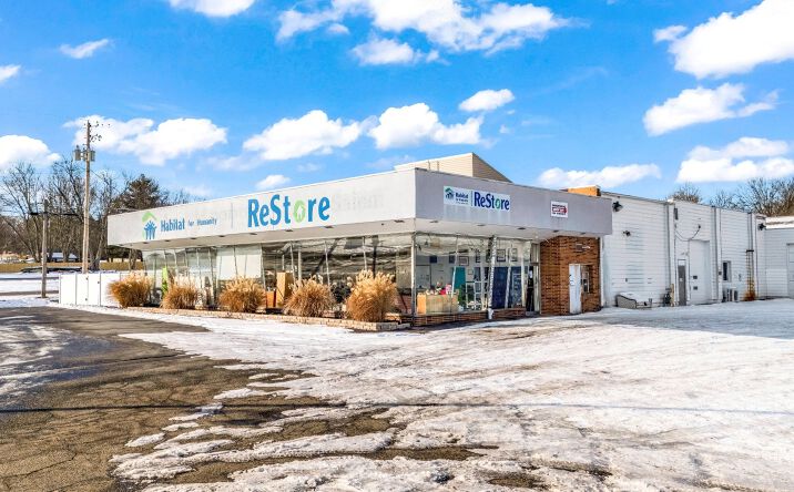 Pictures of Retail, Industrial property located at 1965 N Ellsworth Ave, Salem, OH 44460 for sales - image #1