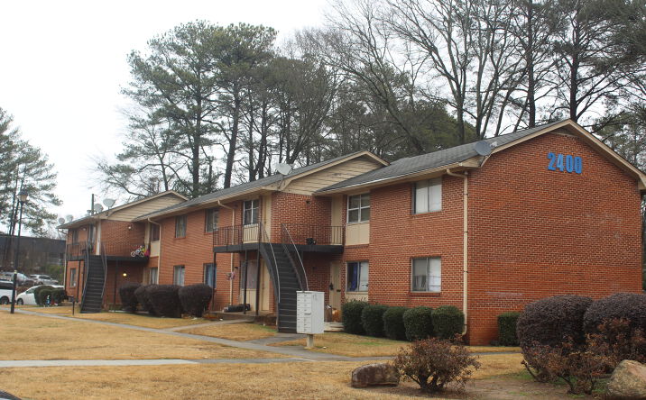 Pictures of Multifamily property located at 2400 Beverly Hills Dr, Atlanta, GA 30341 for sales - image #1