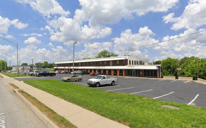 Pictures of Retail, Hospitality property located at 5012 State Avenue, Kansas City, KS 66102 for sales - image #1