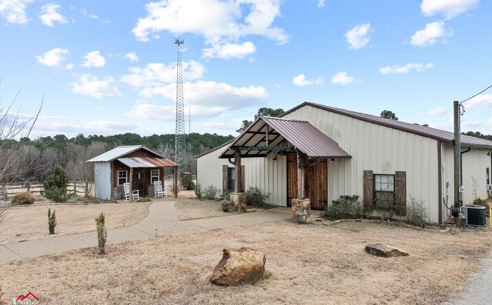 Pictures of Mixed Use, Special Purpose property located at 159 Lonesome Pine Rd, Longview, TX 75605 for sales - image #1