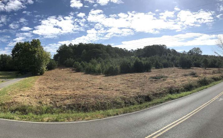 Pictures of Land property located at 4126 Snyder Rd, Kodak, TN 37764 for sales - image #1