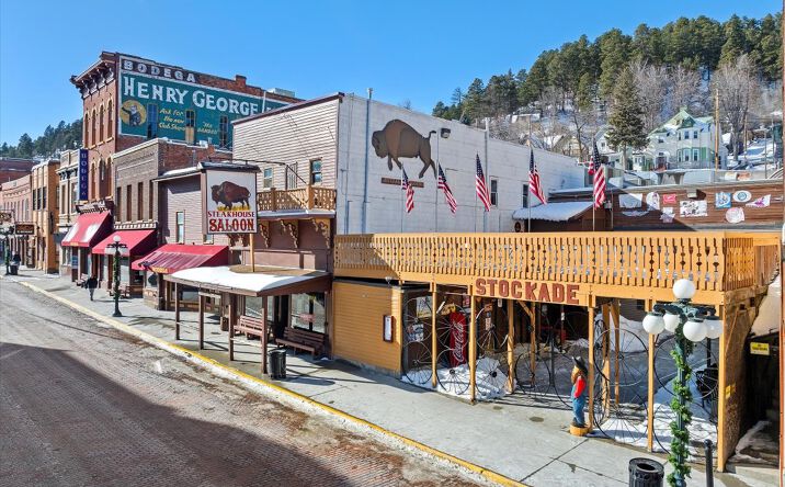 Pictures of Hospitality property located at 658 Main St, Deadwood, SD 57732 for sales - image #1