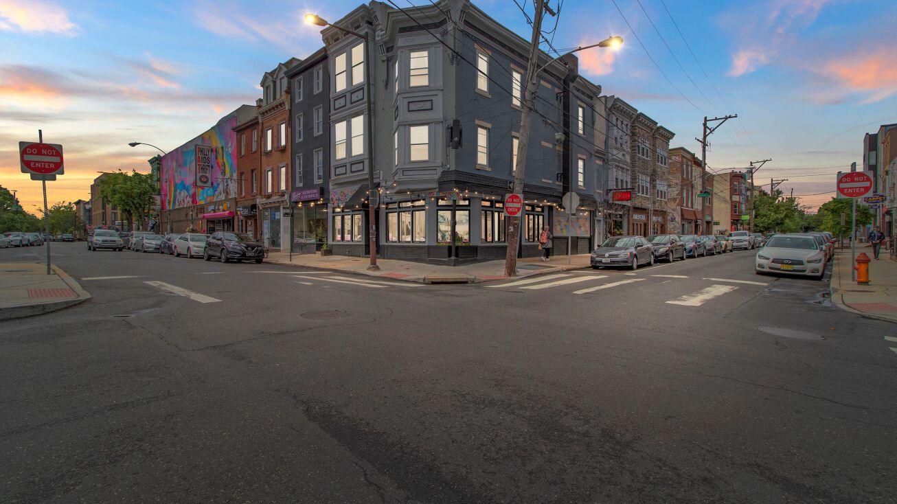 Pictures of Hospitality, Mixed Use, Multifamily, Retail property located at 700 S 5th St, Philadelphia, PA 19147 for sales - image #1