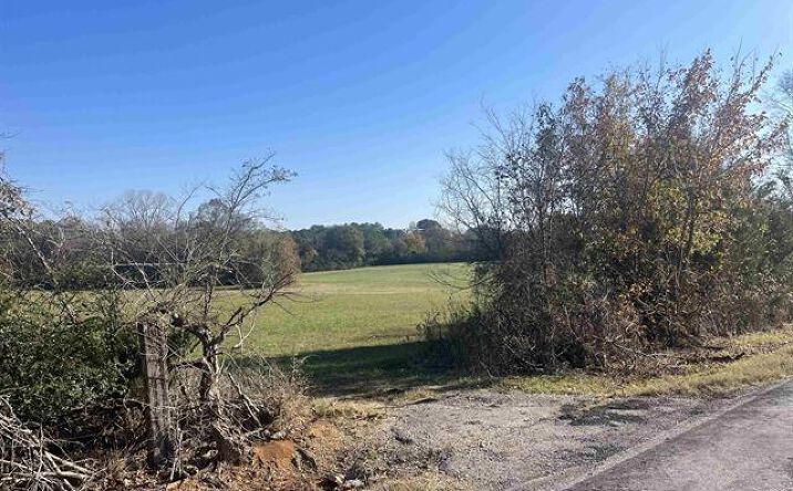 Pictures of Land property located at 0 Wallace Mill Rd, Muscle Shoals, AL 35661 for sales - image #1